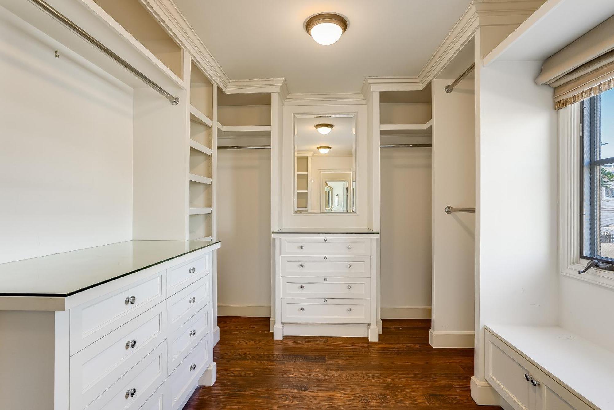 Luxury, Renovated, Oceanfront With Incredible Deck & Views - Dogs Welcome *